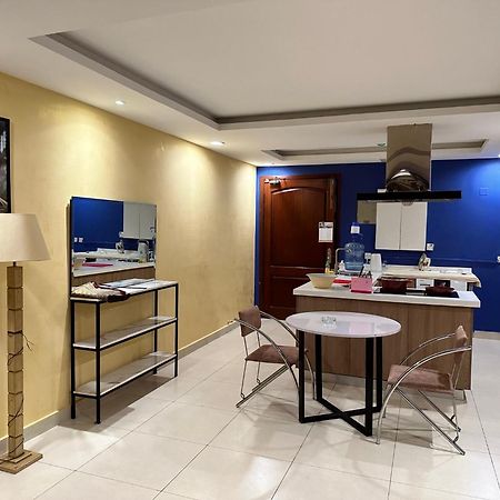 Sunset Luxury Gold Crest Mall Residency 拉合尔 外观 照片