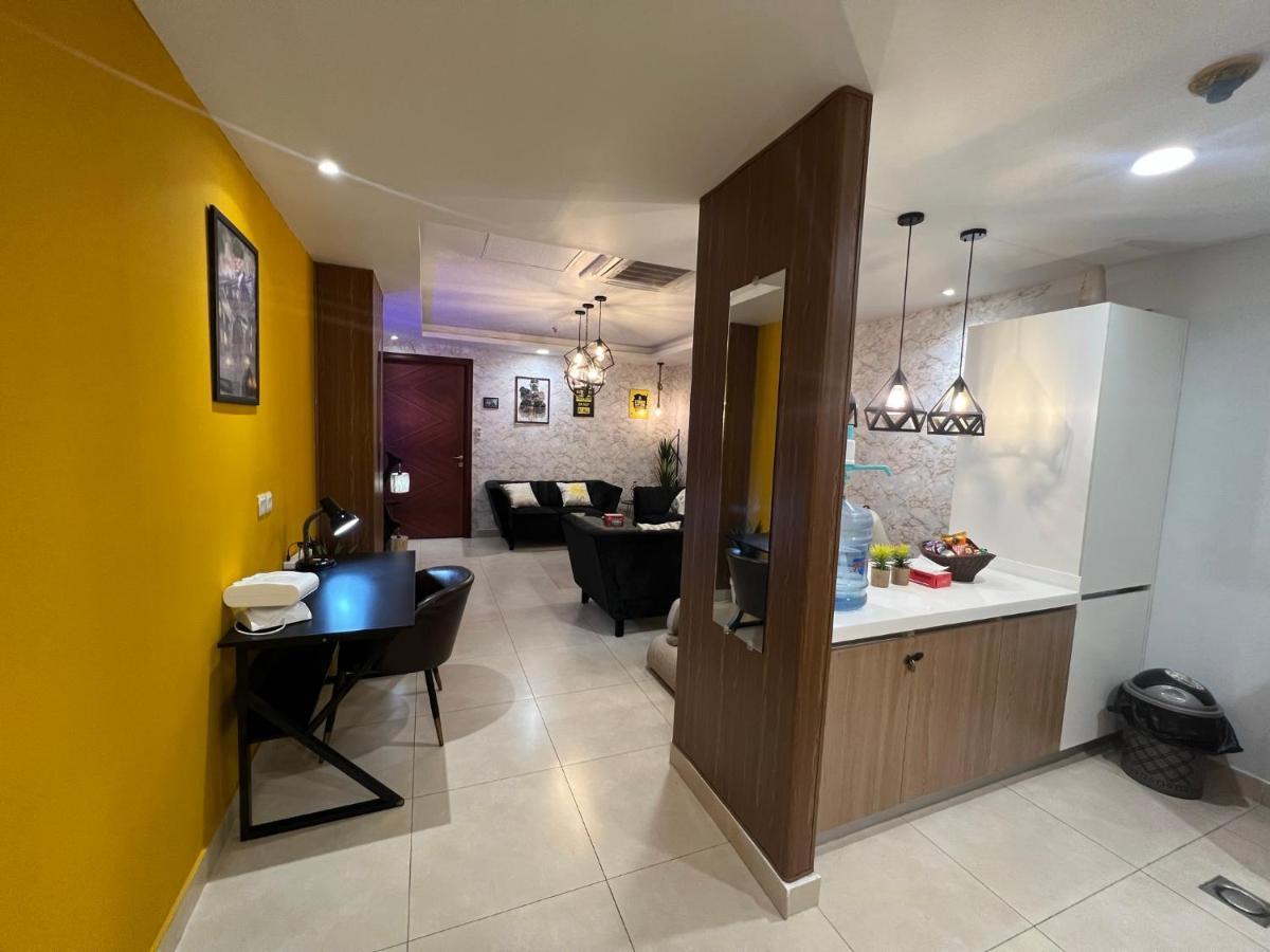 Sunset Luxury Gold Crest Mall Residency 拉合尔 外观 照片