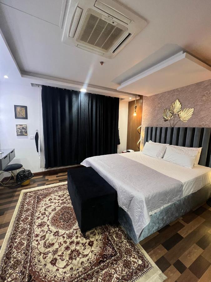 Sunset Luxury Gold Crest Mall Residency 拉合尔 外观 照片