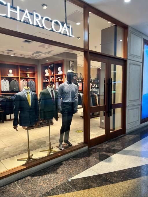 Sunset Luxury Gold Crest Mall Residency 拉合尔 外观 照片